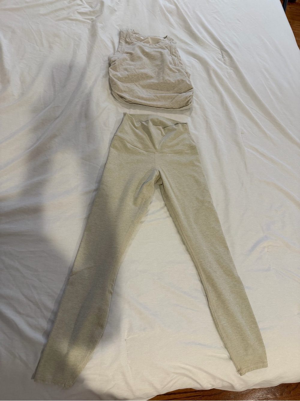 ALO Yoga Alosoft High-Waist 7/8 Highlight Legging & Sway Bra Tank